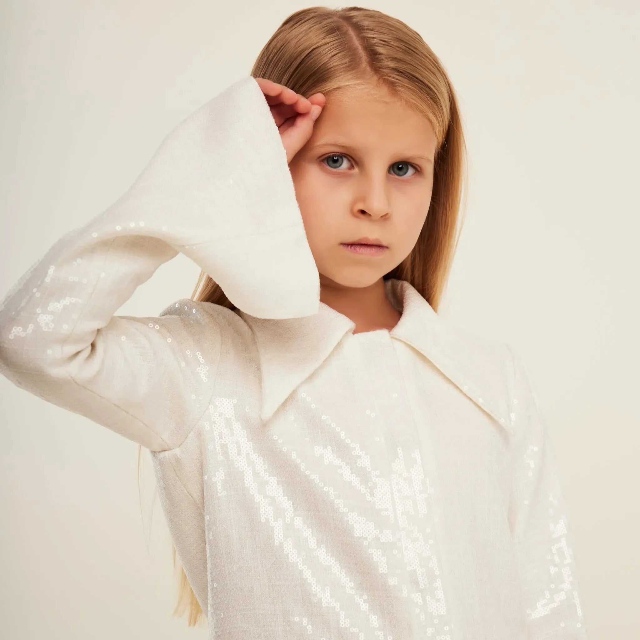 Large Collar Sequin Shirt with Split Cuff - White