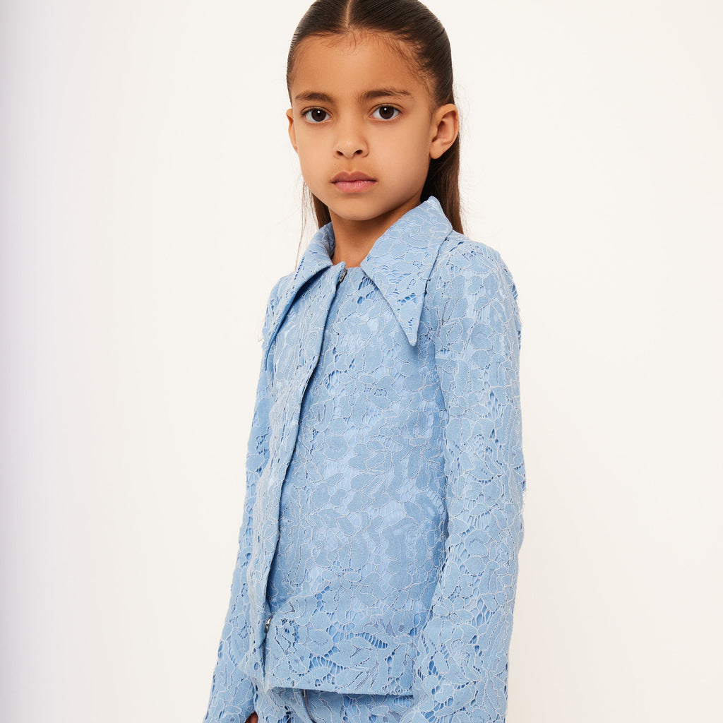 Large Collar Lace Shirt